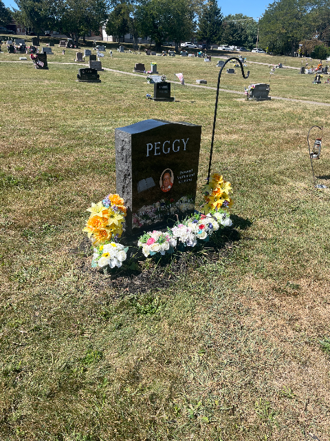 Flower delivery for Margaret Pearl Gaiters