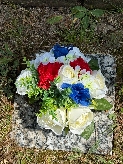 Flower delivery for Sam Baker Walsh