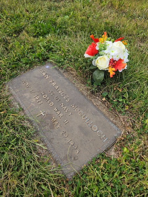 Flower delivery for Jean Lloyd McCulloch