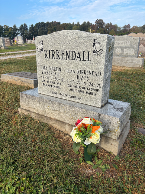 Flower delivery for Lena Mae Hayes