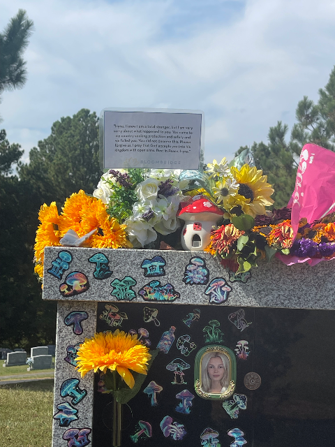 Flower delivery for Iryna Zarutska