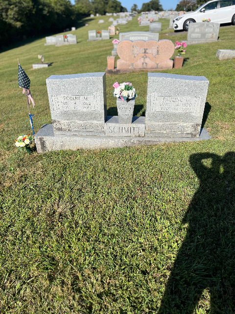 Flower delivery for Robert M Schmitt