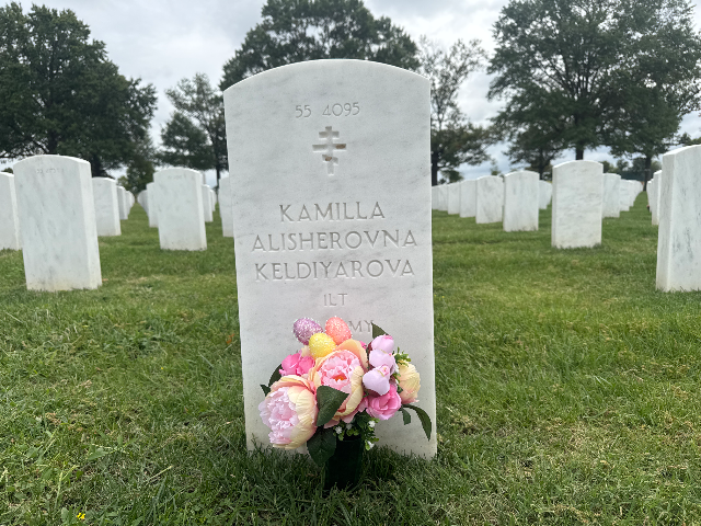 Flower delivery for Kamila Alisherovna Keldiyarova