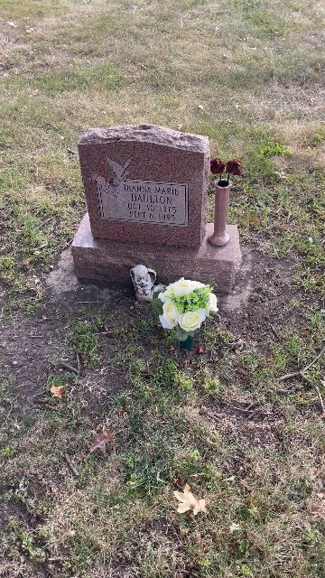 Flower delivery for Dianna Marie Daulton