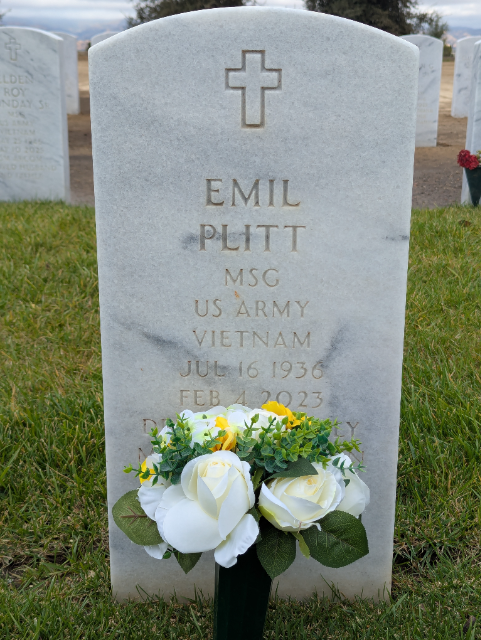 Flower delivery for Emil Plitt