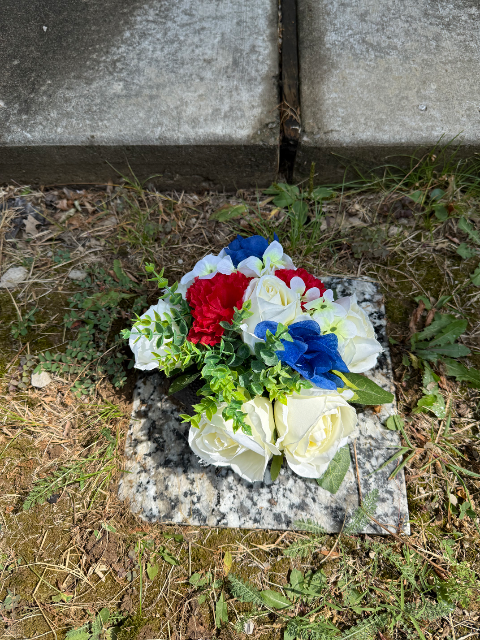 Flower delivery for Sam Baker Walsh