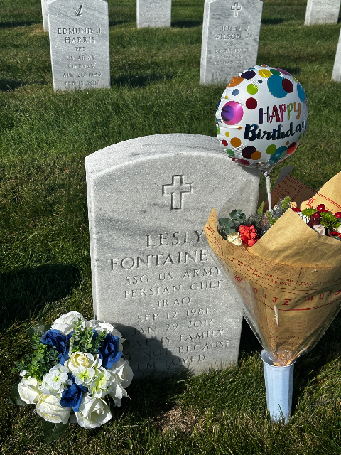 Flower delivery for Lesly Fontaine