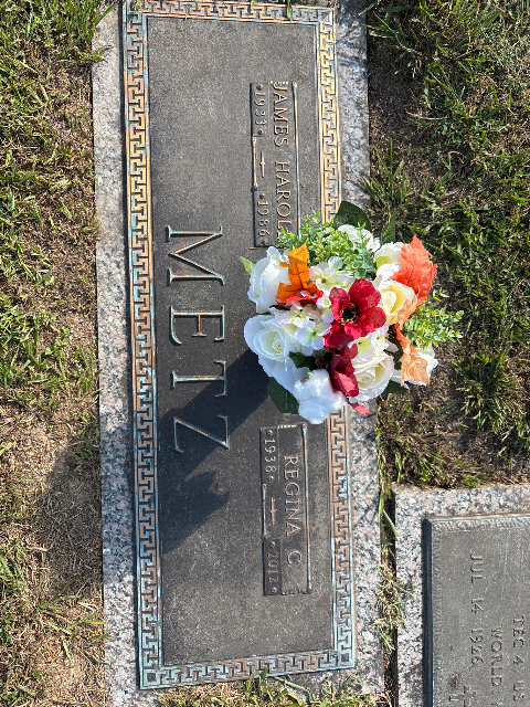 Flower delivery for James Harold Metz