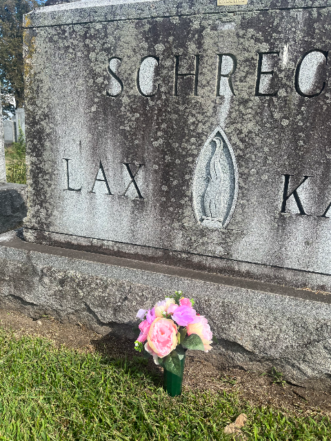 Flower delivery for Richard Lax