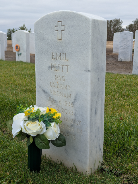Flower delivery for Emil Plitt