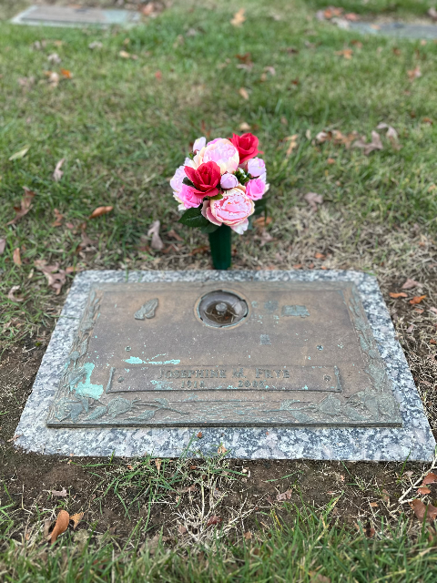 Flower delivery for Josephine M. Frye