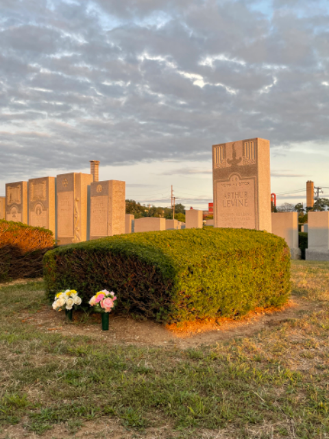 Flower delivery for Arthur Levine