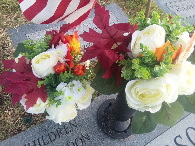 Flower delivery for Darlene Louise Richardson