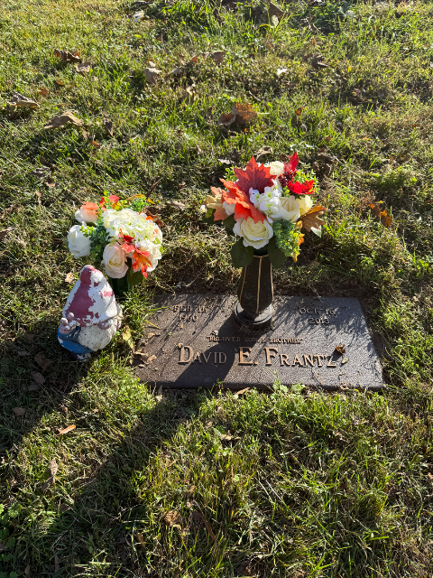 Flower delivery for David E Frantz