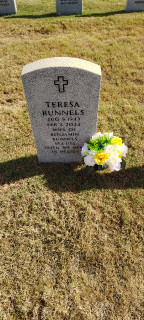 Flower delivery for Teresa D Runnels
