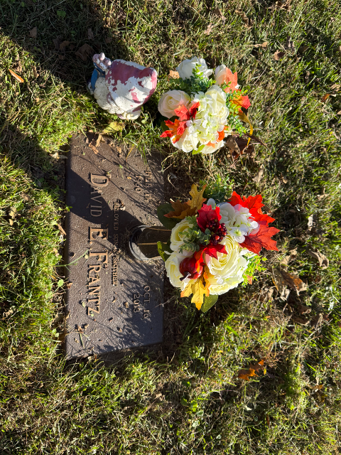 Flower delivery for David E Frantz