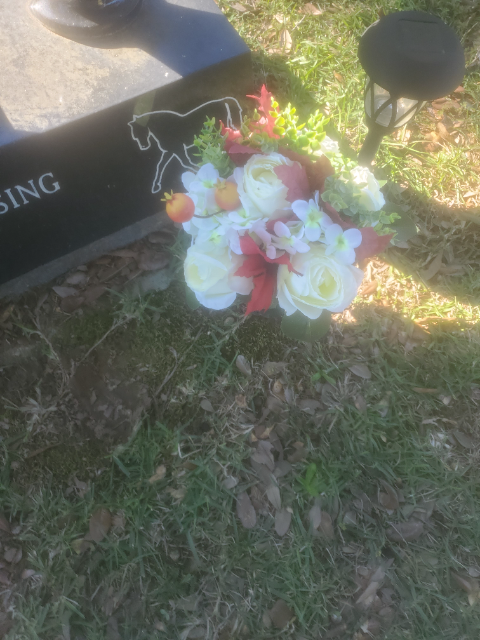Flower delivery for Monique Montgomery Lee