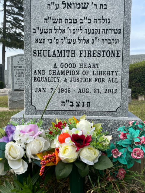 Flower delivery for Shulamith Firestone