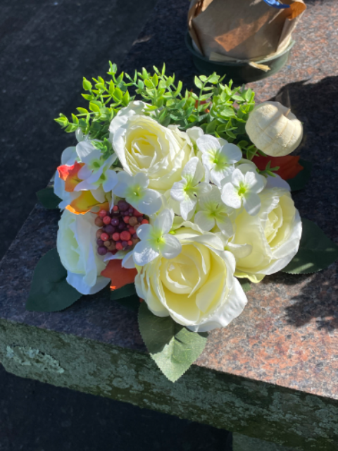 Flower delivery for Cheryl P. Cipriano