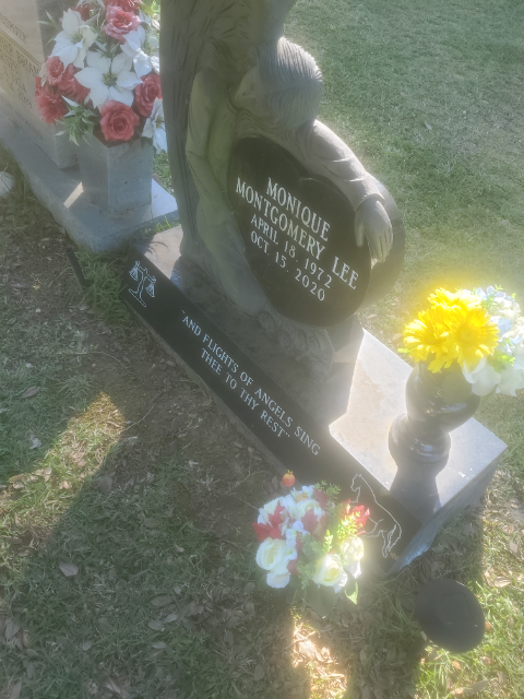 Flower delivery for Monique Montgomery Lee