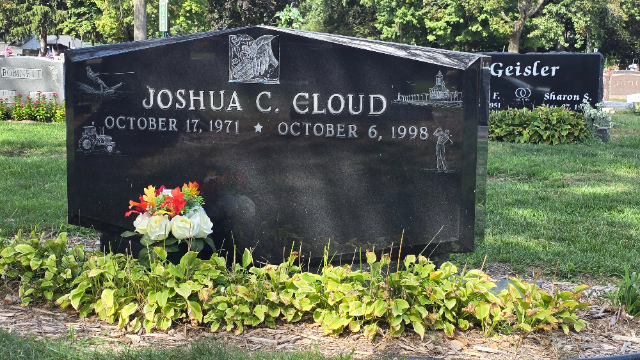Flower delivery for Joshua Charles Cloud