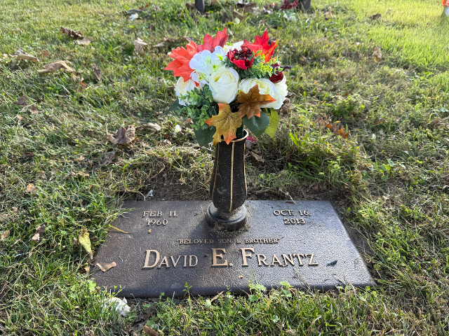 Flower delivery for David E Frantz