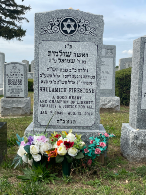 Flower delivery for Shulamith Firestone