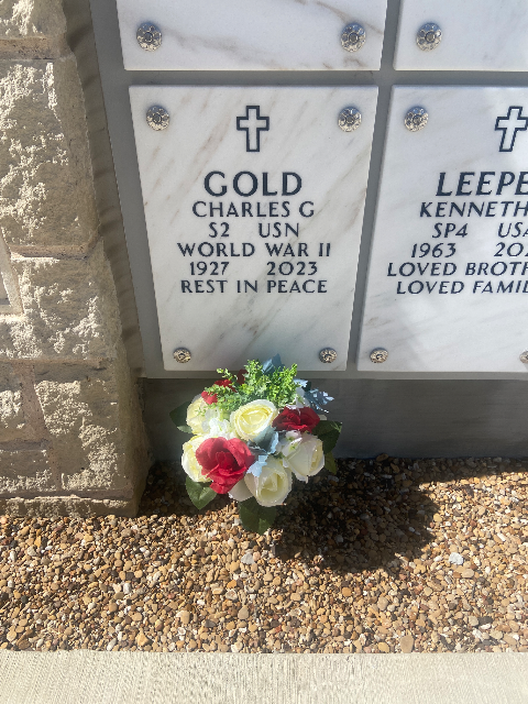 Flower delivery for Charles Gordon Gold