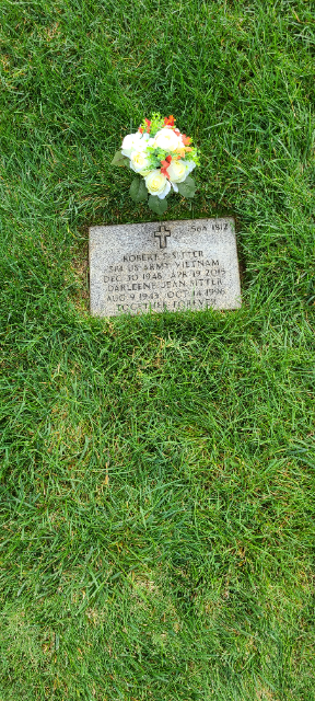 Flower delivery for Darleene Jean Sitter