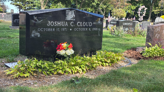 Flower delivery for Joshua Charles Cloud