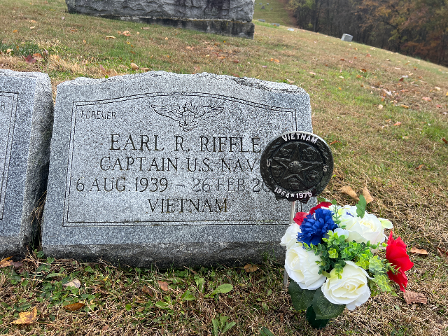 Flower delivery for Captain Earl Robert Riffle