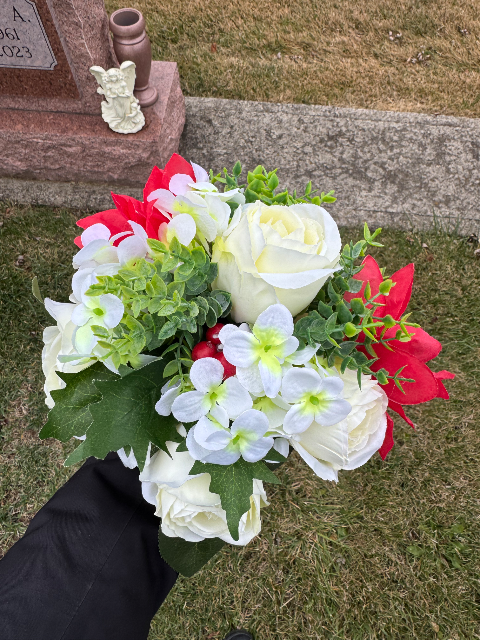 Flower delivery for Kathleen A. Baker