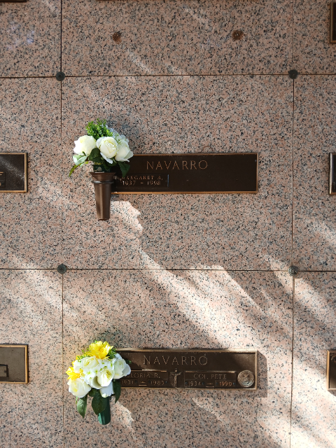 Flower delivery for Margaret Anne Navarro