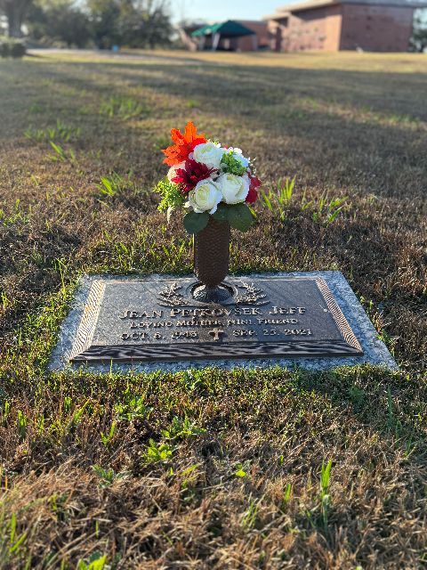 Flower delivery for Jean Petkovsek Jeff