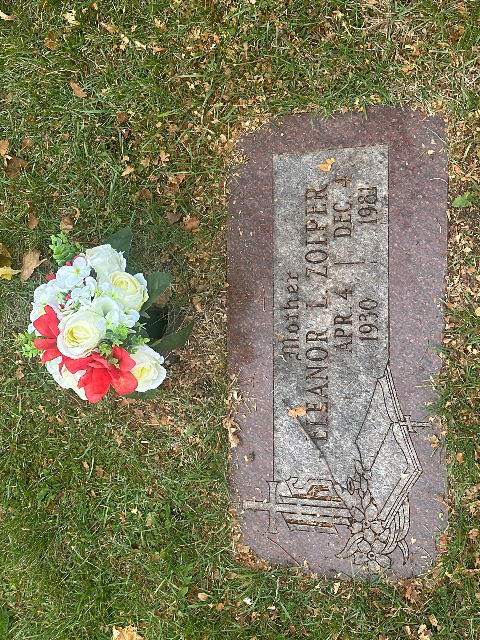 Flower delivery for Eleanor L Zolper