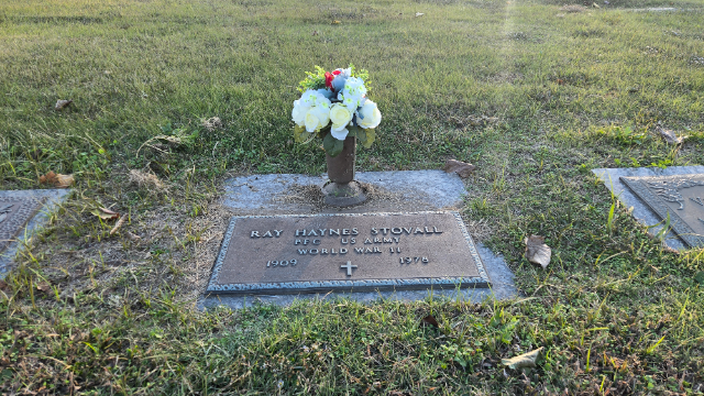 Flower delivery for Ray Haynes Stovall