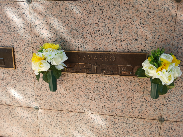 Flower delivery for Gloria Rodriguez Navarro