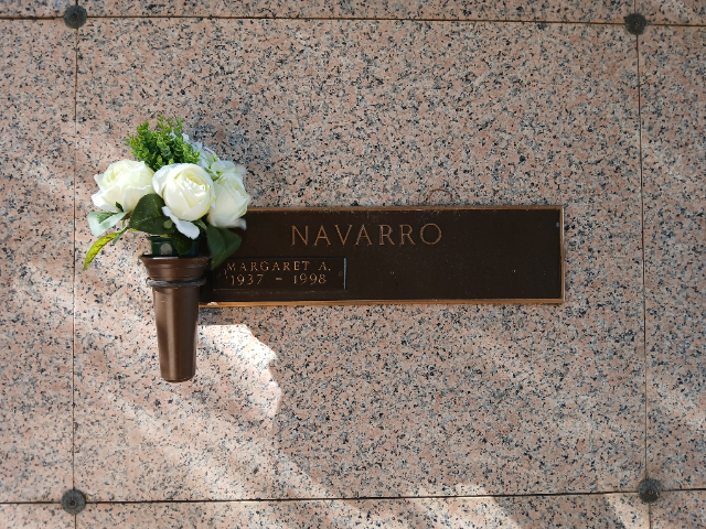 Flower delivery for Margaret Anne Navarro