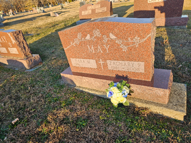 Flower delivery for Zachary P May