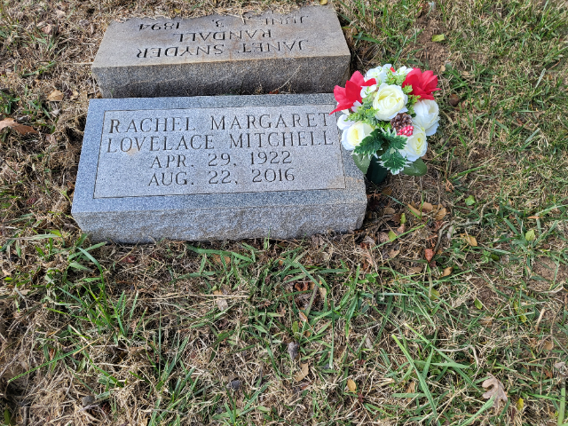 Flower delivery for Rachel Lovelace Mitchell