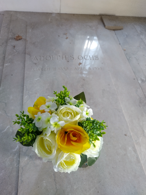 Flower delivery for Adolph Simon Ochs