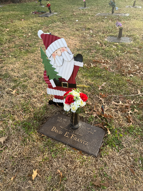 Flower delivery for David E Frantz