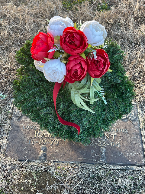 Flower delivery for Ramona Denise Hunt