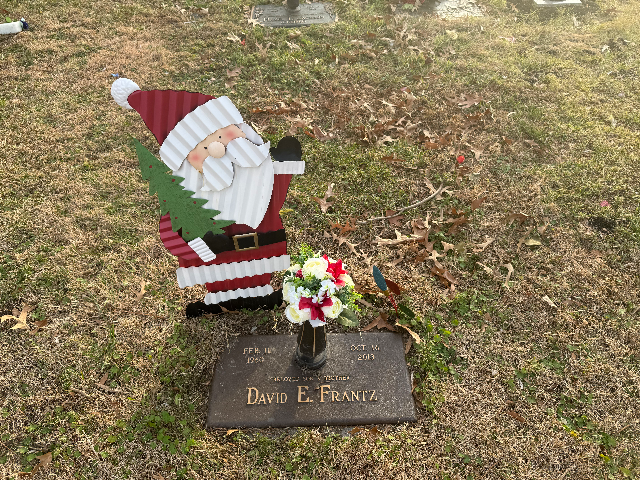 Flower delivery for David E Frantz