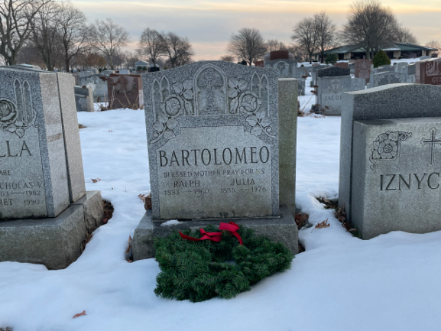 Flower delivery for Julia Bartolomeo