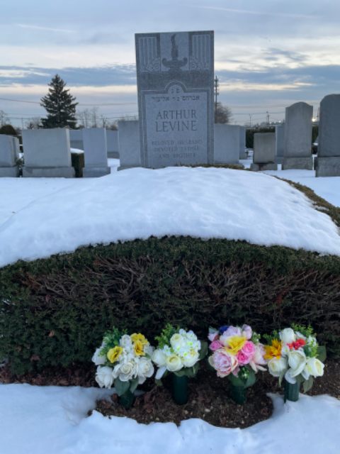 Flower delivery for Arthur Levine