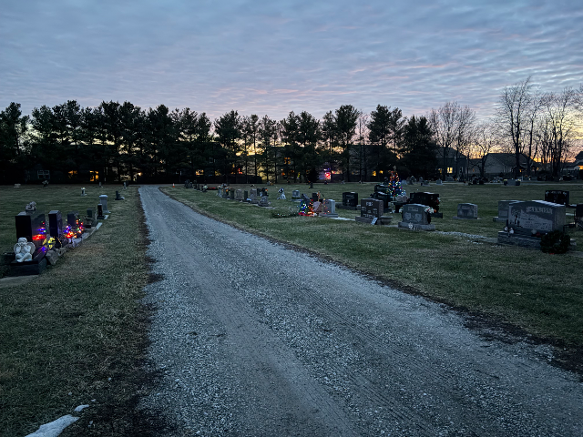 Flower delivery for Betty Jo (Kennedy) Middleton