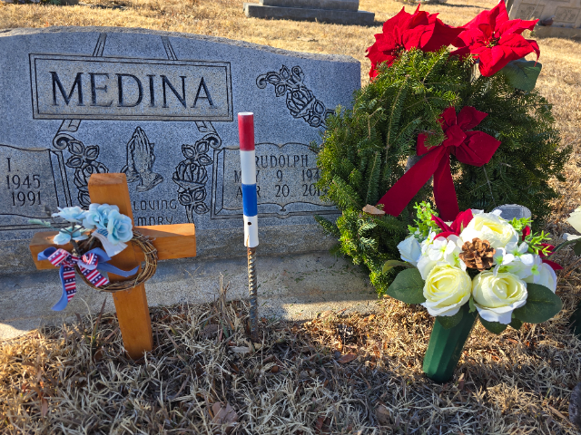 Flower delivery for Rudolph Fermin Medina