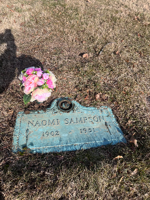 Flower delivery for Sarah Naomi Kendig Sampson