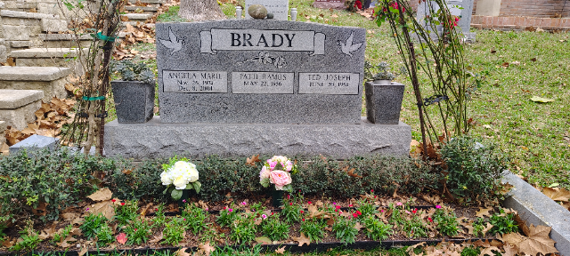 Flower delivery for Patti Lucille Brady